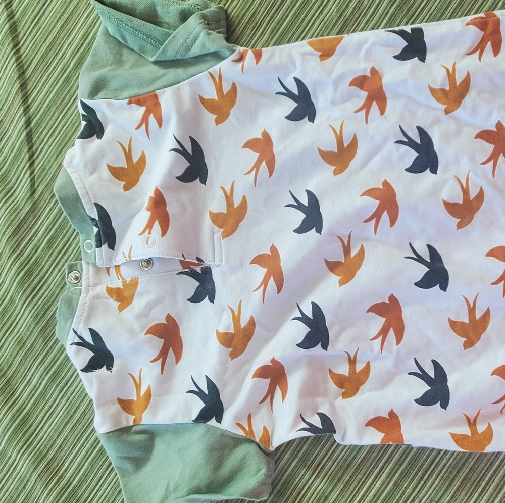 Toddler onesie - Picture 4 of 4
